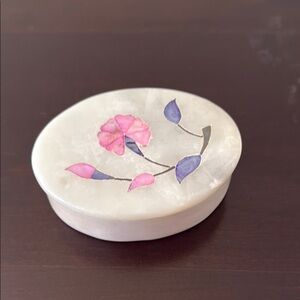 Floral Inlay White Box